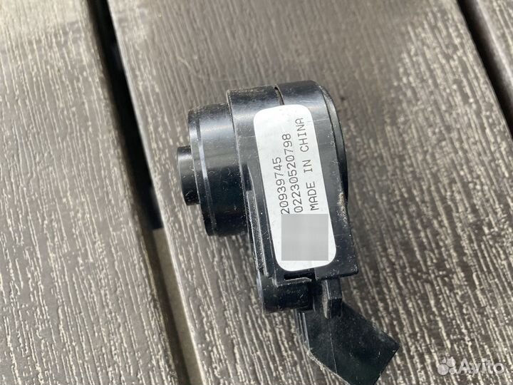 Контактная группа замка зажигания Chevrolet Cruze