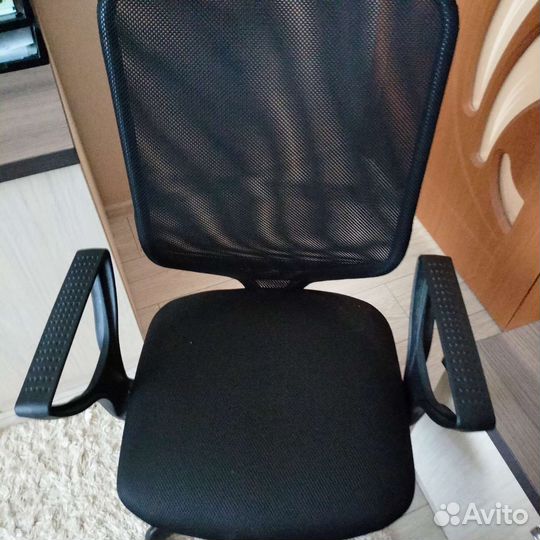 Компьютерный стул новый