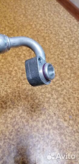 Шланг хладогента 4D0260707D Ауди А8 D2