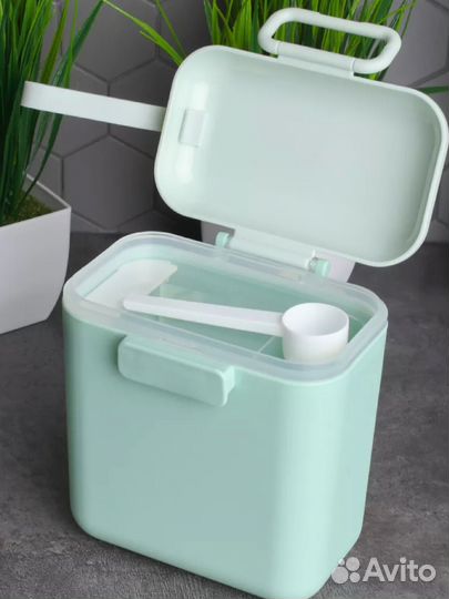 Контейнер для детской смеси