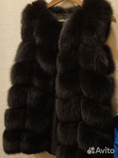 Желет из натурального меха