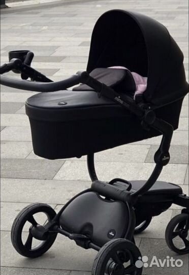 Продаётся коляска Mima 2в1