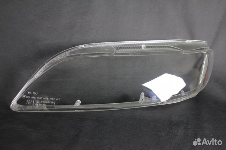 Cтекла фар Mazda 6 GG 2002-2008 г.в. левое/правое