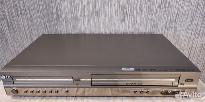 LG DC488DX Combo Hi-Fi Stereo (Dvd + Vhs )