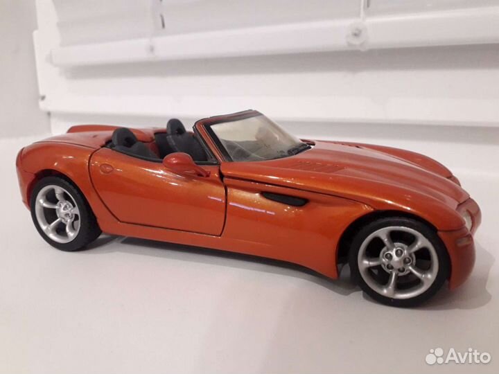 1:24 Dodge Concept 2003г. Maisto