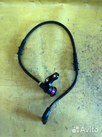 Датчик abs передний левый Mercedes-Benz