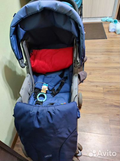 Прогулочная коляска chicco