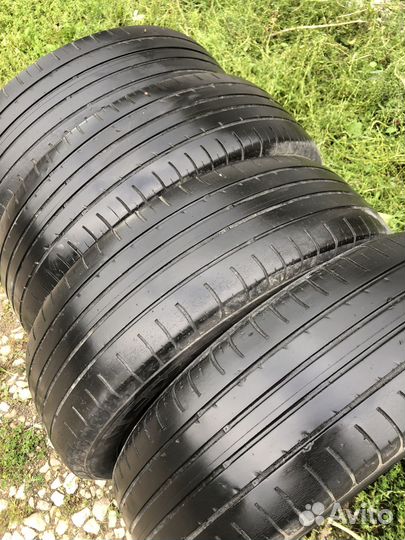 Nexen N Fera RU1 215/65 R16