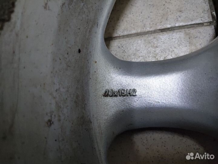 Два диска литых BMW R15