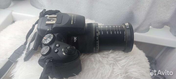 Цифровой фотоаппарат Fujifilm FinePix HS25EXR