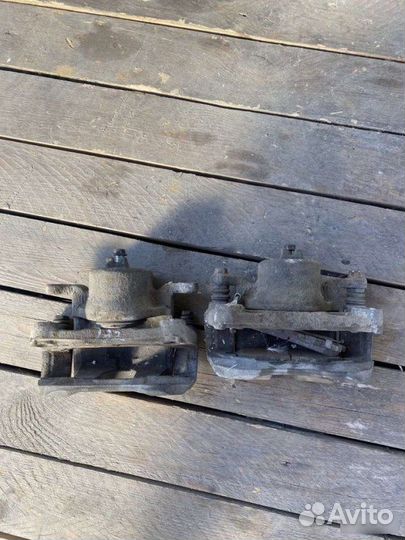 Суппорт передний Nissan Teana J32 2008-2011