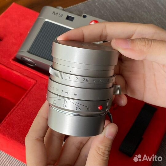 Фотоаппарат Leica