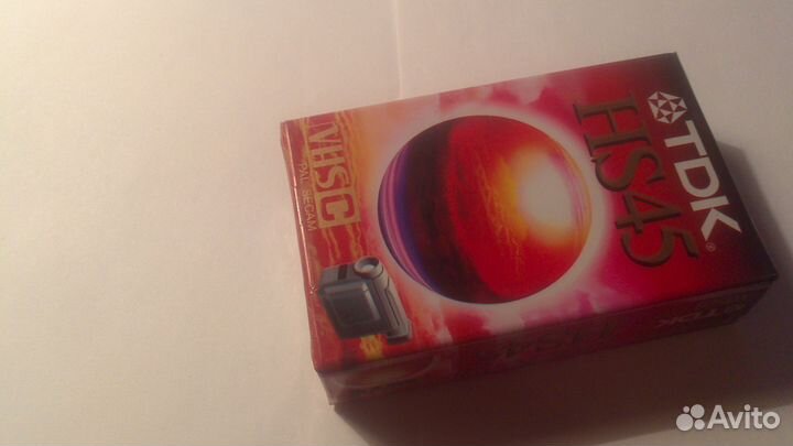 Видеокассеты формата VHS-C