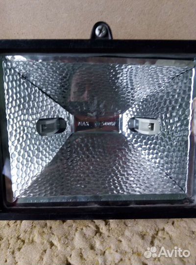 Прожектор галогенный