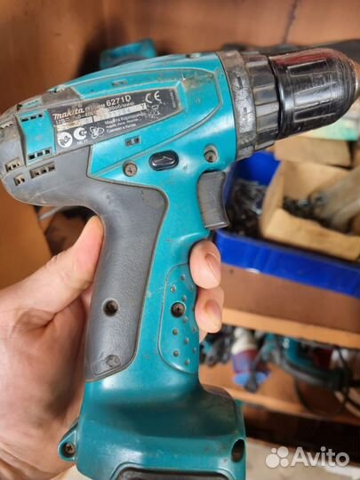 Зарядное makita