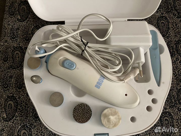 Маникюрный набор, аппарат для маникюра