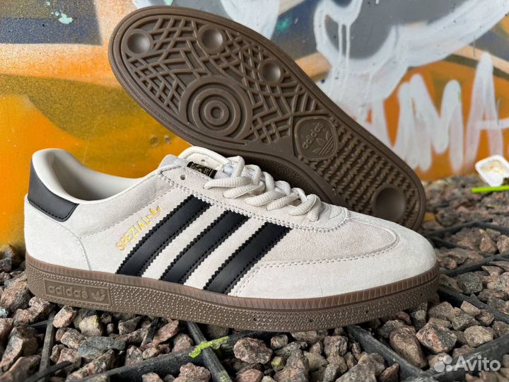 Adidas Spezial Milk