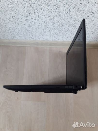 Ноутбук для работы, развлечений Asus/ 320gb/ wi fi