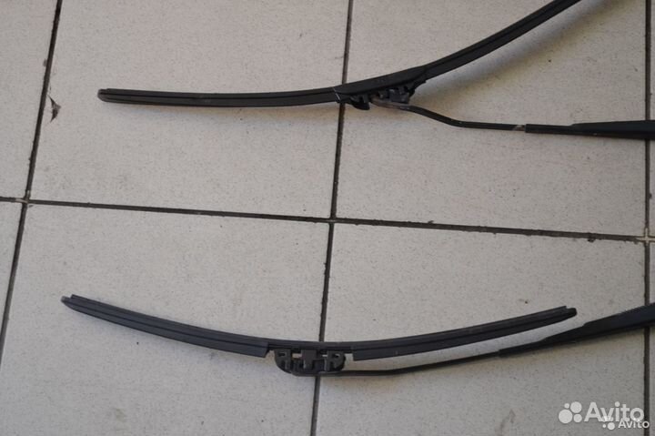 Поводок дворника правый Chevrolet Лачетти