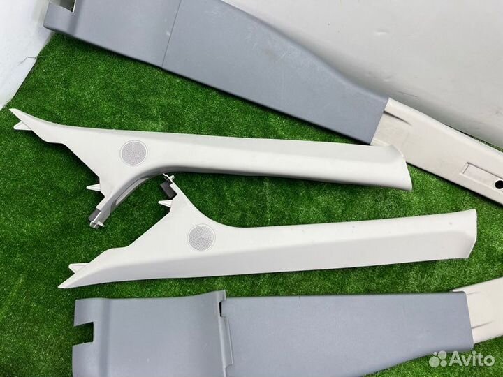 Обшивка салона Ford Transit 8 MK8 2014-2022