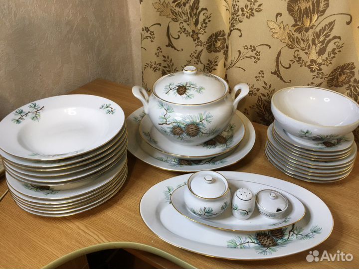 Сервиз столовый