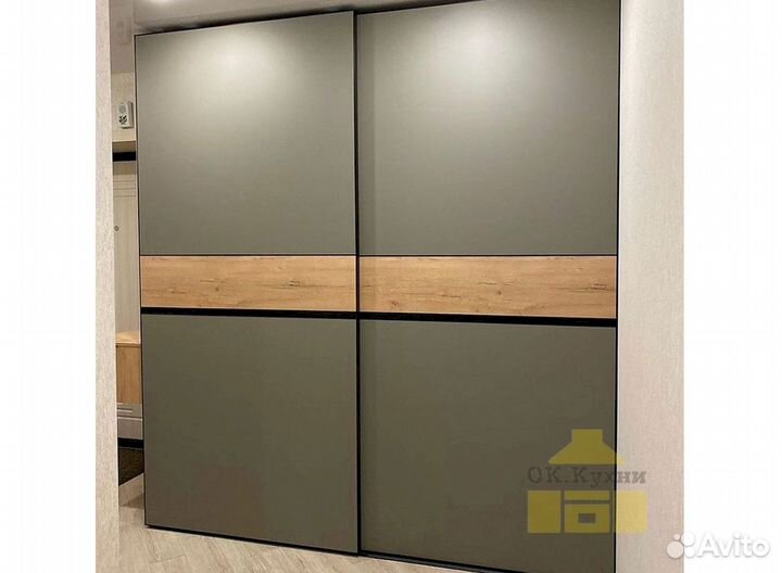 Шкаф двухстворчатый