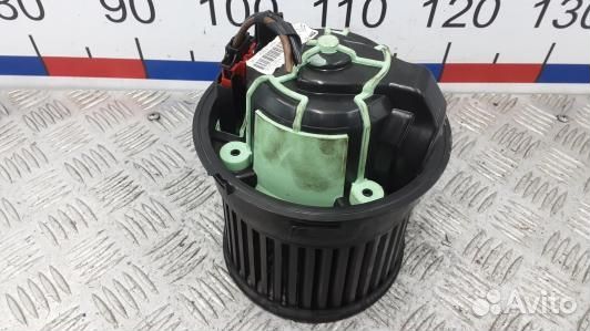 Моторчик печки peugeot 308 1 (TBE12KK01)