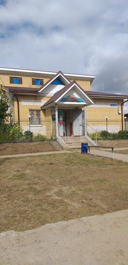 Дом 315 м² на участке 7,3 сот.