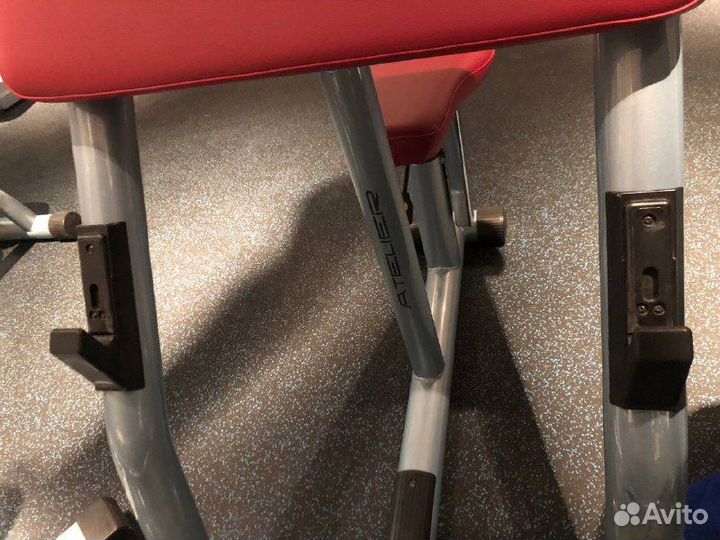 Скамья Скотта для сгибания рук Oemmebi серия Ateli