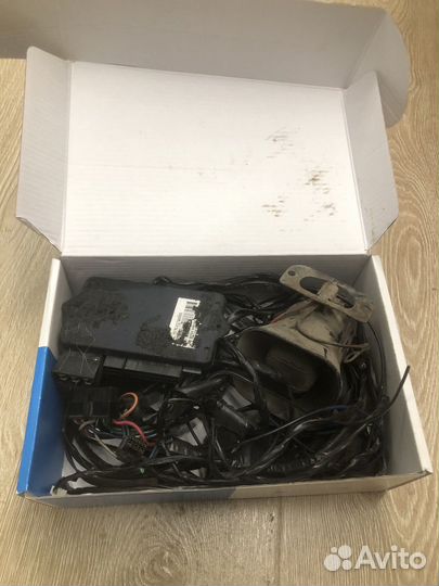 Автосигнализация starline b9