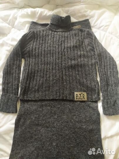 Костюм юбка и свитер