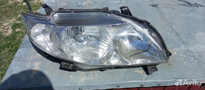 Фара toyota corolla 150