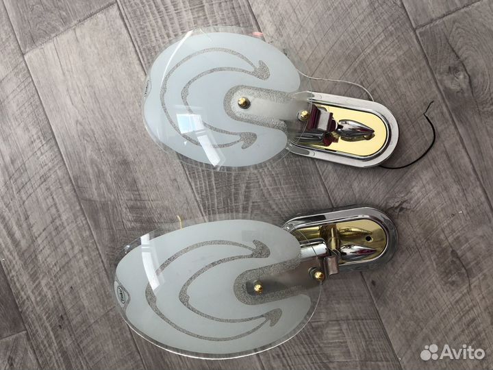 Люстра потолочная + 3 настенных бра