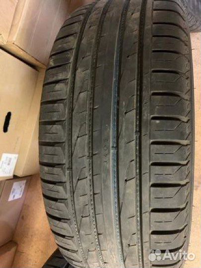 Колеса в сборе 265/60/18 диски Toyota с датчиками