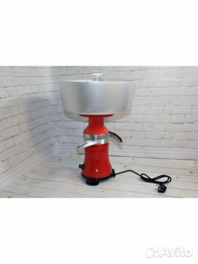 Электросепаратор смр-100л/ч Умница