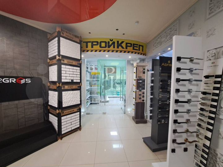 Торговое помещение 150 м2 в ТЦ на Соловьева