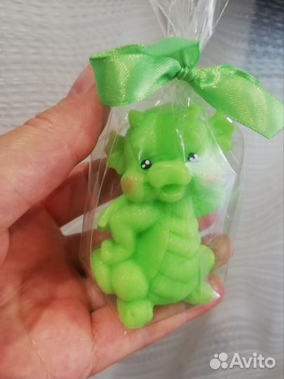 Сувениры к новому году. Дракончики из мыла