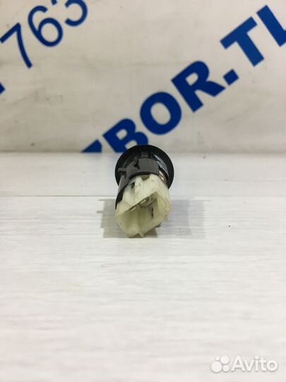 Гнездо прикуривателя renault duster 2.0 4wd мт