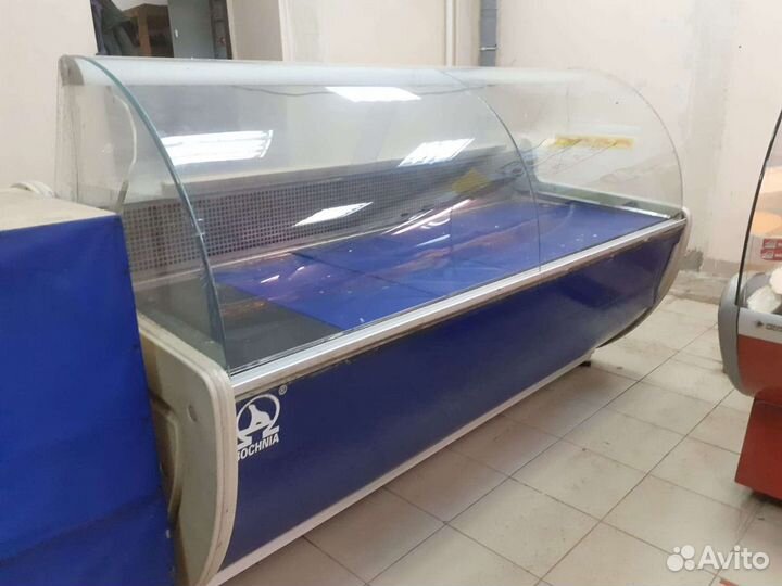 Холодильники, шкаф под сигареты