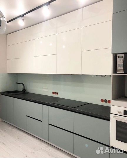 Кухня в современном стиле