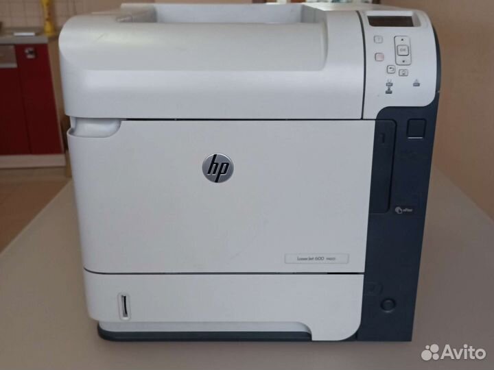 Принтер HP Laser Jet 600 M601