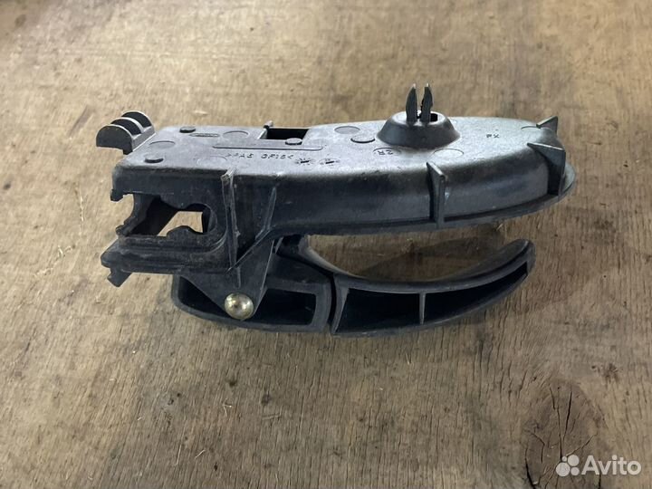 Ручка двери внутренняя правая, Ford focus 1 (98)