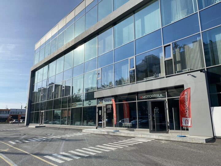 Автосалон, 860 м²