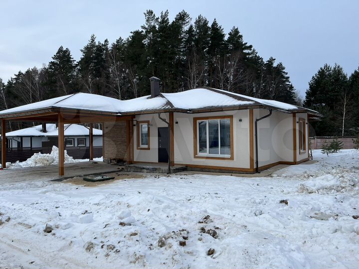 Дом 100 м² на участке 7 сот.