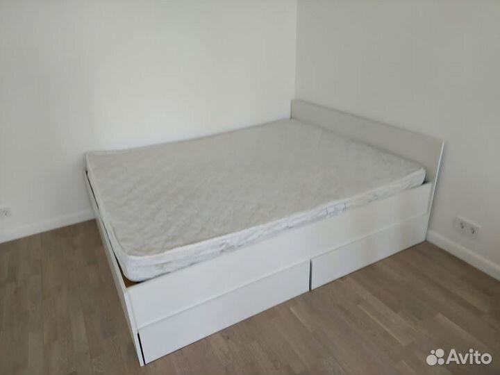 Кровать 160х200