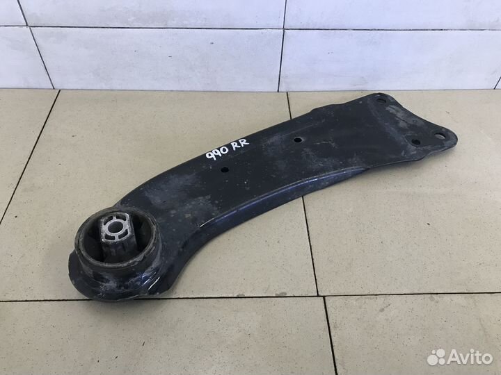 Рычаг задний продольный правый Tiguan 2011-2016