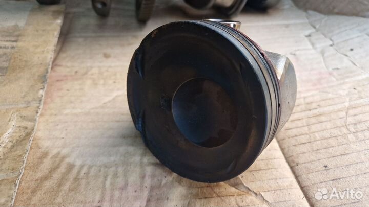 Поршень Ford Mustang 6 2.3 ecoboost