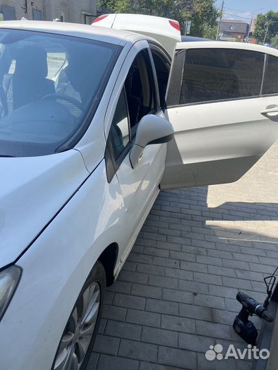 Разбор peugeot 408 на запчасти