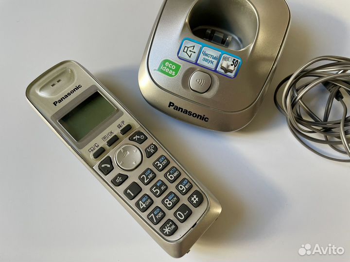 Телефон panasonic