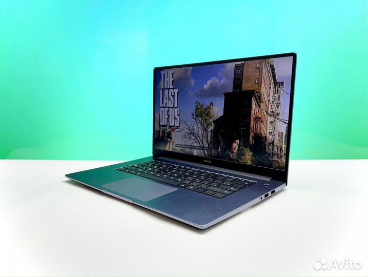 Ультрабук Huawei Matebook D 15 / Core i5 / SSD